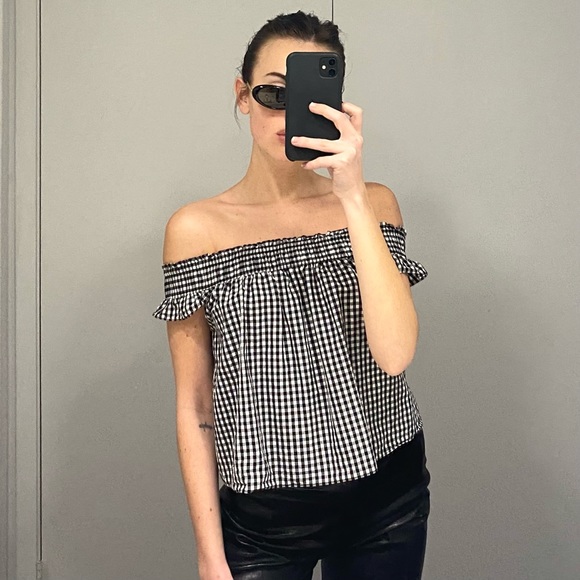 Guess Tops - Guess Gingham Off Shoulder Top